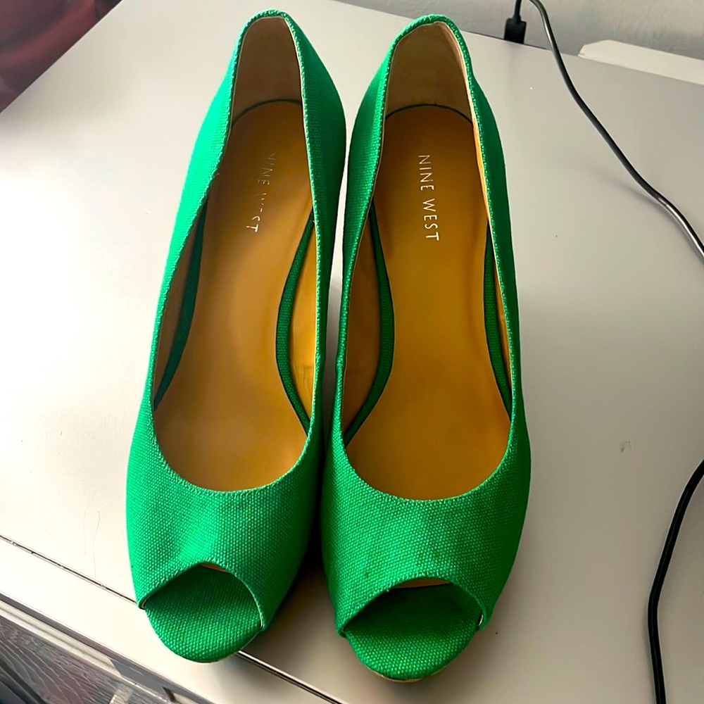 Green Wedges Peep Toe